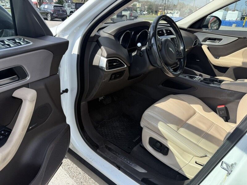 2017 Jaguar F-PACE 35t Prestige AWD Arlington VA
