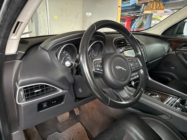 2017 Jaguar F-PACE 35t Prestige Arlington VA