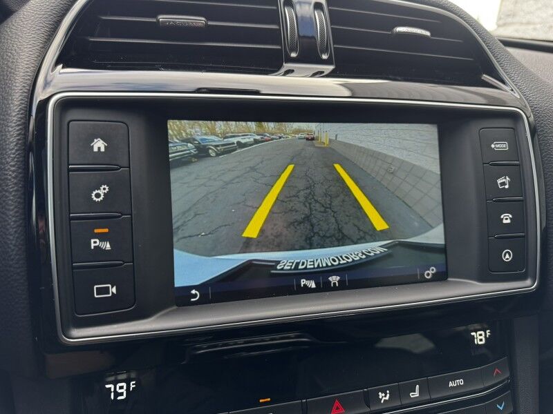 2017 Jaguar F-PACE 35t Prestige Willow Grove PA