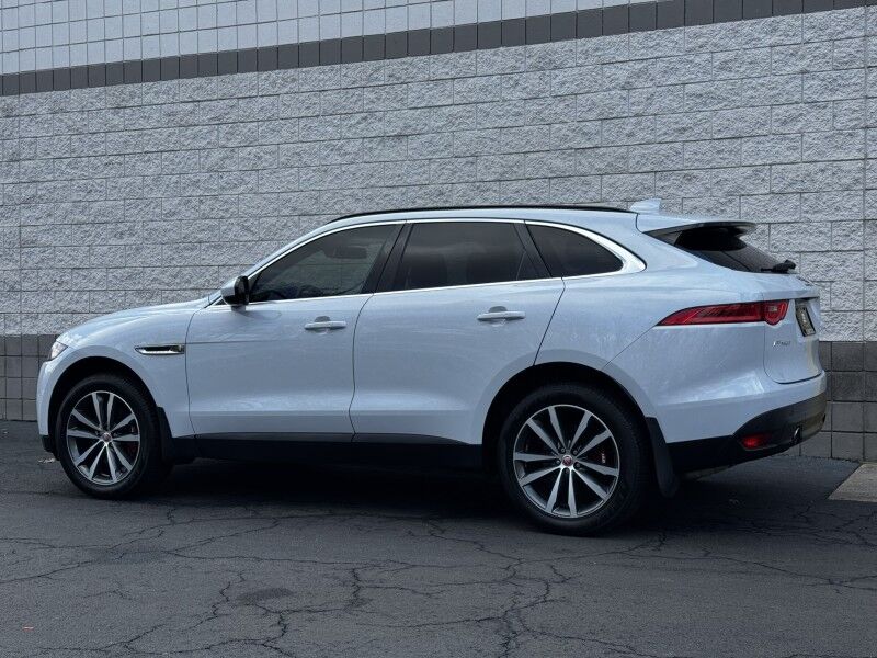 2017 Jaguar F-PACE 35t Prestige