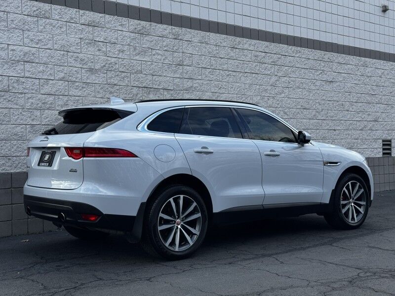 2017 Jaguar F-PACE 35t Prestige