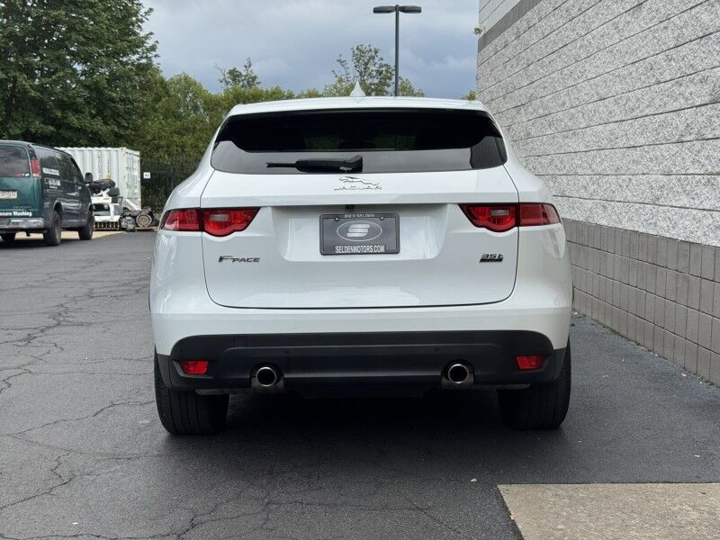 2017 Jaguar F-PACE 35t Prestige Willow Grove PA