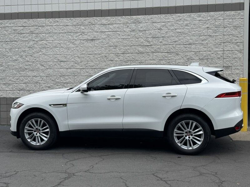 2017 Jaguar F-PACE 35t Prestige Willow Grove PA
