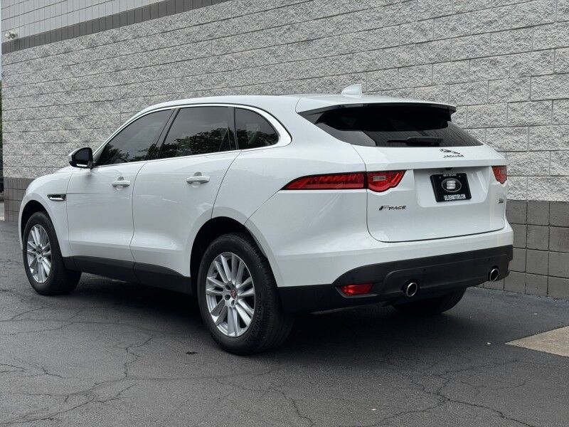2017 Jaguar F-PACE 35t Prestige Willow Grove PA