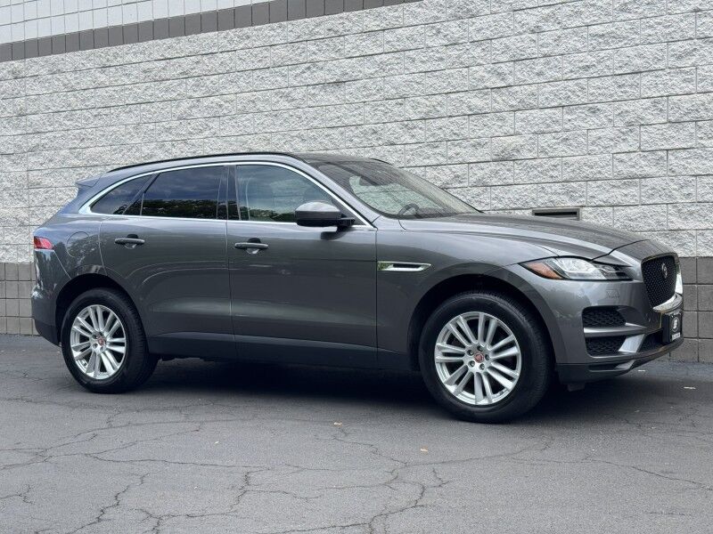 2017 Jaguar F-PACE 35t Prestige Willow Grove PA