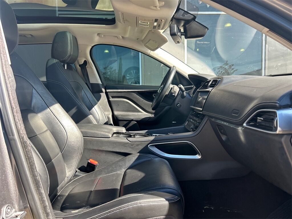 2017 Jaguar F-PACE 35t R-Sport Carrollton TX