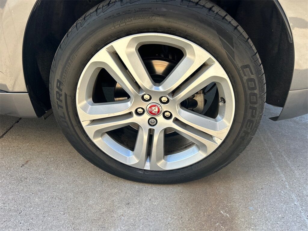 2017 Jaguar F-PACE 35t R-Sport Carrollton TX