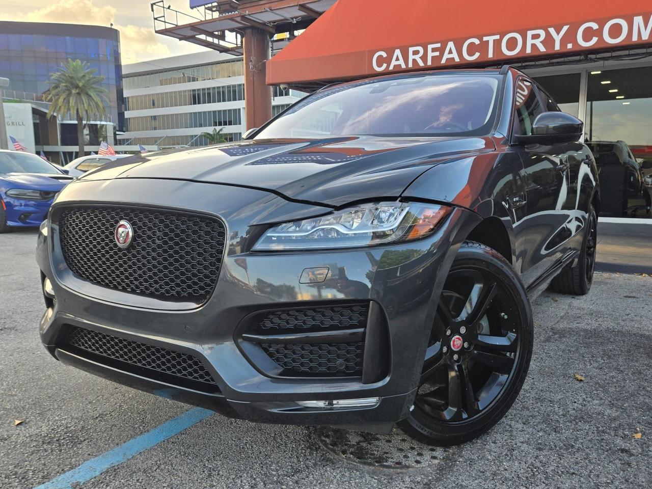 2017 Jaguar F-PACE 35t R-Sport # 099904