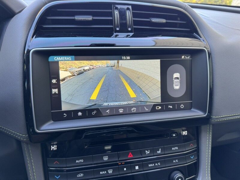 2017 Jaguar F-PACE 35t R-Sport Willow Grove PA