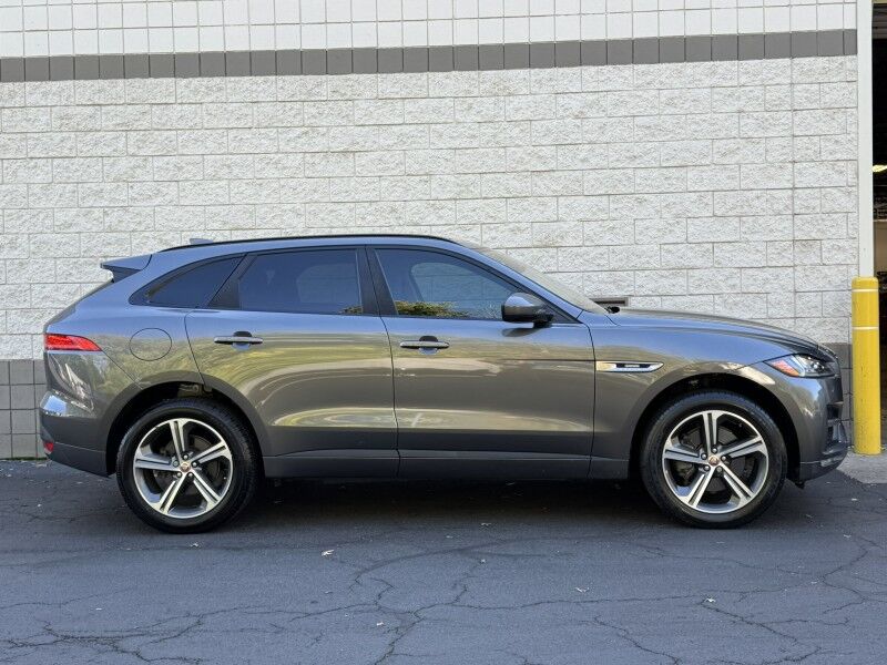 2017 Jaguar F-PACE 35t R-Sport Willow Grove PA