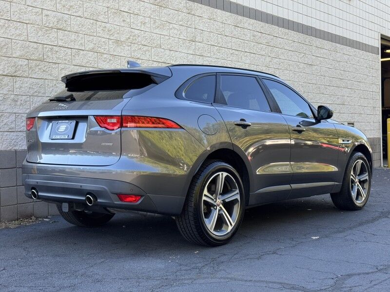 2017 Jaguar F-PACE 35t R-Sport Willow Grove PA