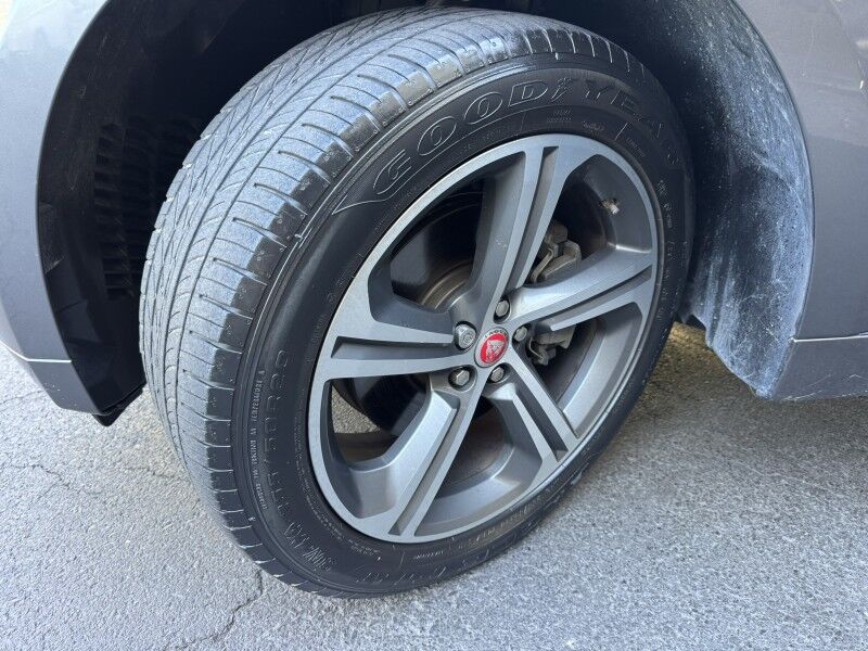 2017 Jaguar F-PACE 35t R-Sport Willow Grove PA