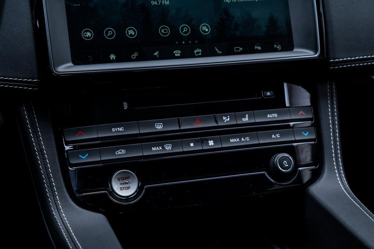 2017 Jaguar F-PACE S 1 Owner / Driver Assist Package / Head-Up Display Portland OR