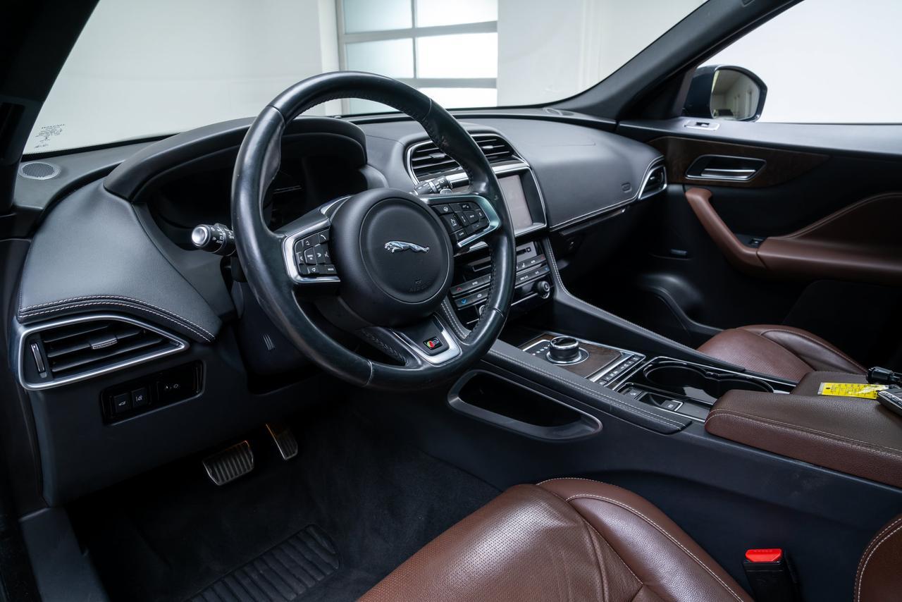 2017 Jaguar F-PACE S 1 Owner / Driver Assist Package / Head-Up Display Portland OR