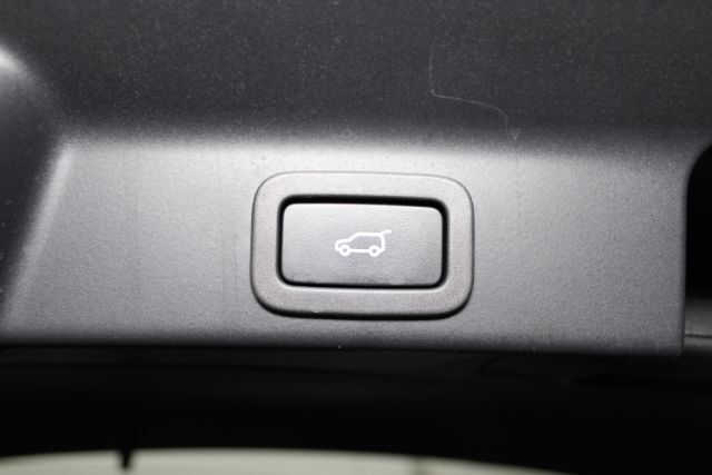 2017 Jaguar F-PACE S Chantilly VA