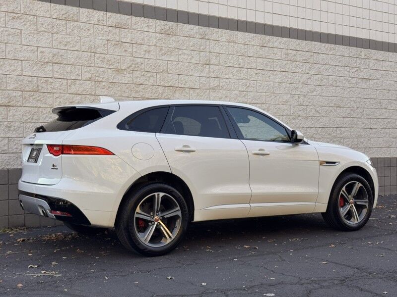 2017 Jaguar F-PACE S Willow Grove PA