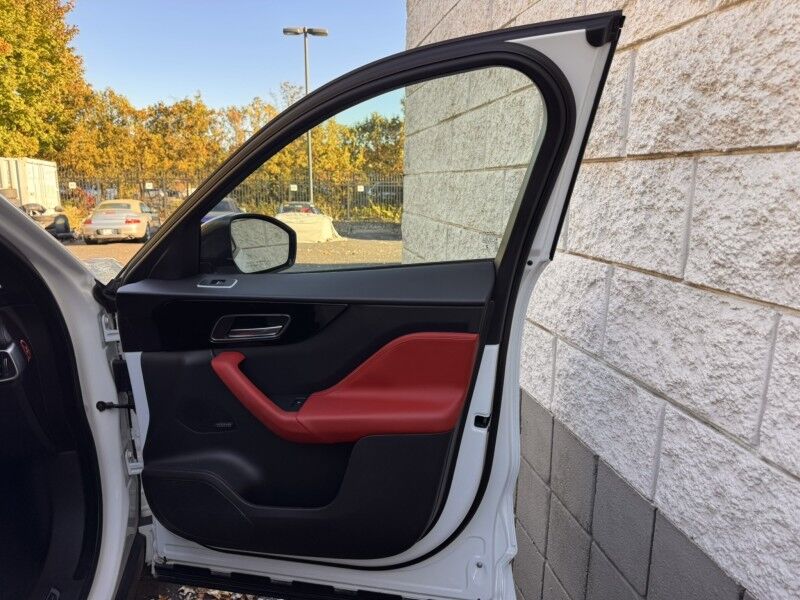 2017 Jaguar F-PACE S Willow Grove PA