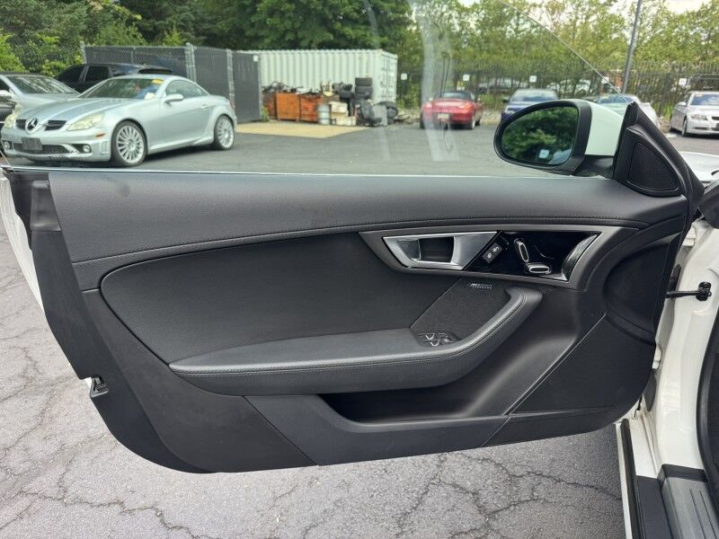 2017 Jaguar F-TYPE Premium Willow Grove PA