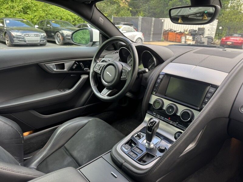 2017 Jaguar F-TYPE Premium Willow Grove PA