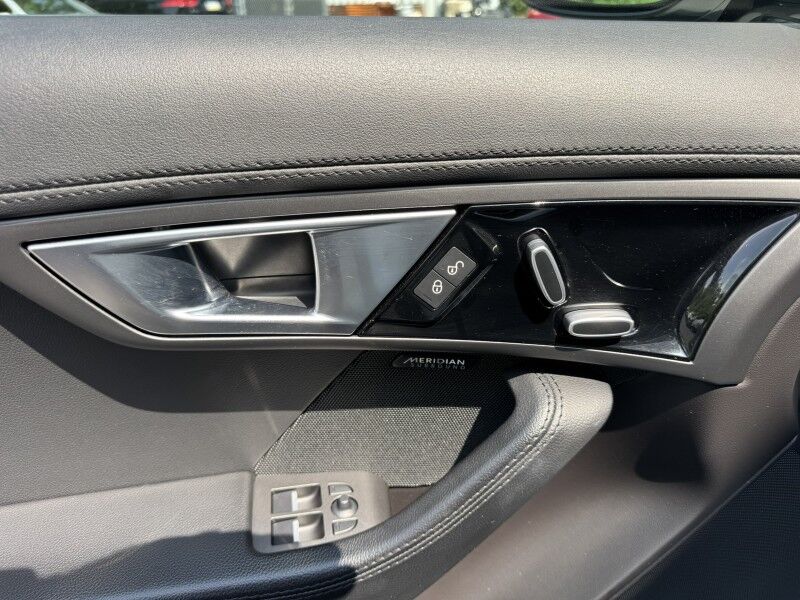 2017 Jaguar F-TYPE Premium Willow Grove PA