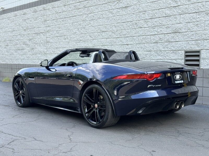 2017 Jaguar F-TYPE Premium Willow Grove PA