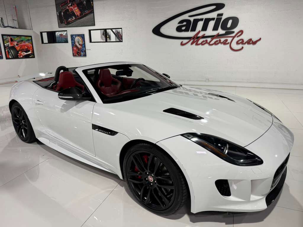 2017 Jaguar F-TYPE R