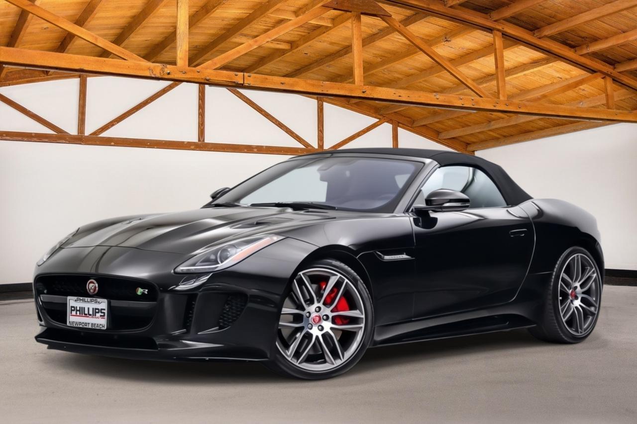 2017 Jaguar F-TYPE R