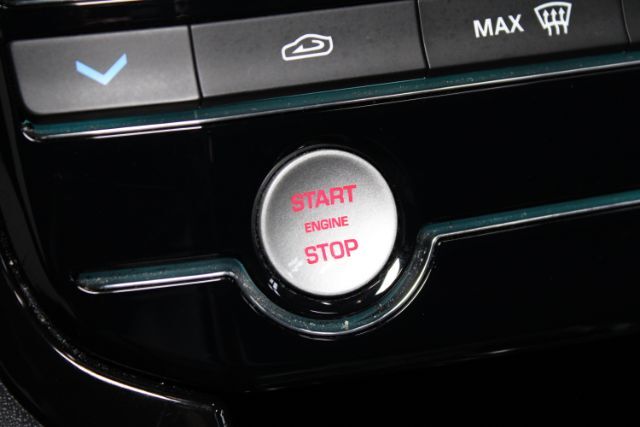 2017 Jaguar XE 20d Premium Chantilly VA