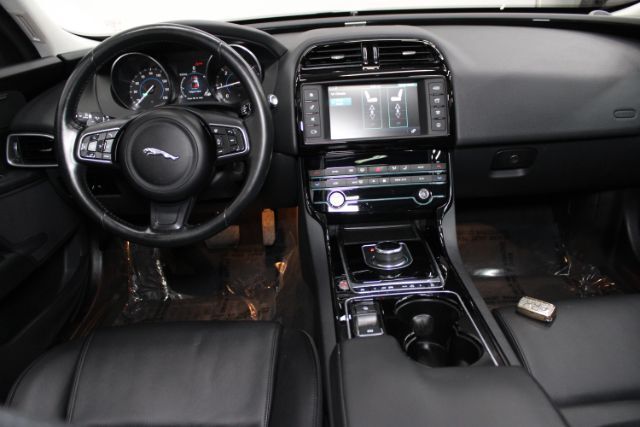 2017 Jaguar XE 20d Premium