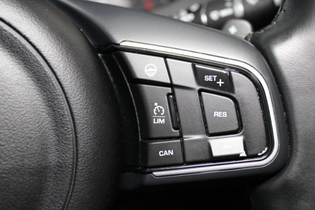 2017 Jaguar XE 20d Premium Chantilly VA