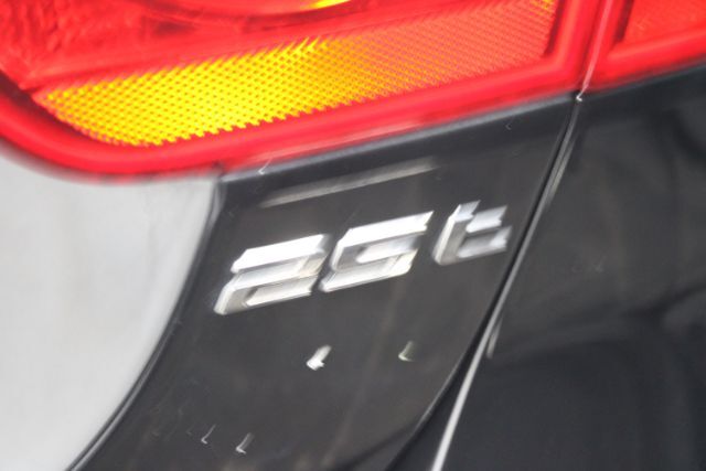 2017 Jaguar XE 25t Premium Chantilly VA