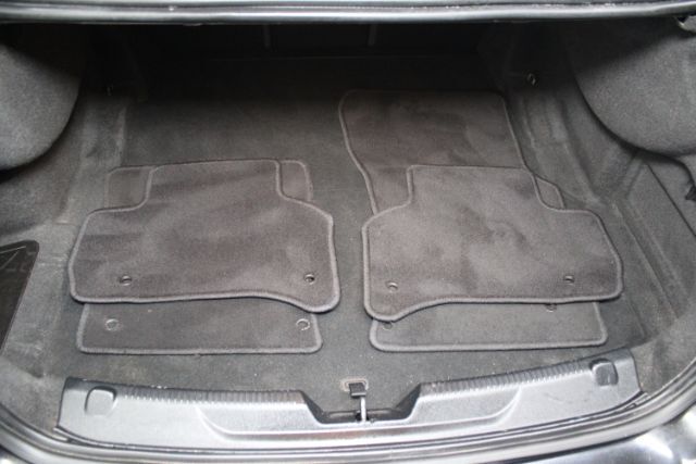 2017 Jaguar XE 25t Premium Chantilly VA