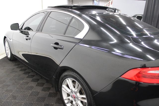 2017 Jaguar XE 25t Premium Chantilly VA