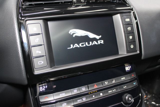2017 Jaguar XE 25t Premium Chantilly VA