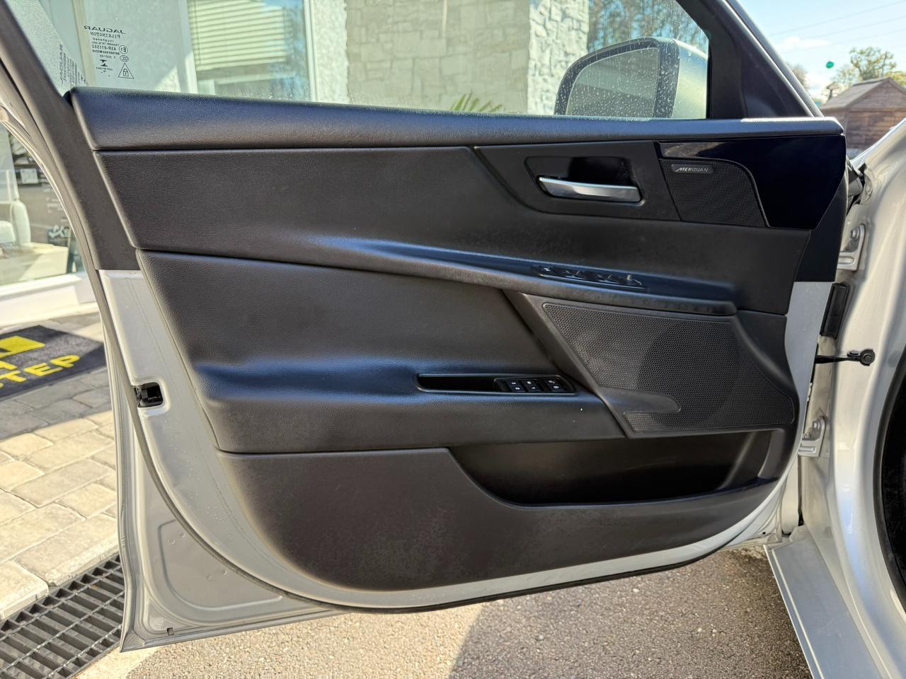 2017 Jaguar XE 25t Premium RWD Jacksonville FL