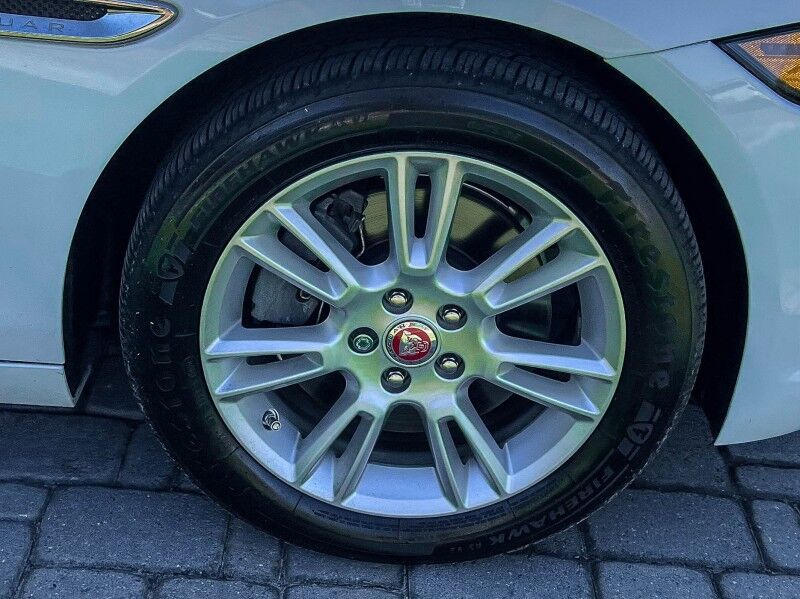 2017 Jaguar XE 25t Premium Wilmington NC