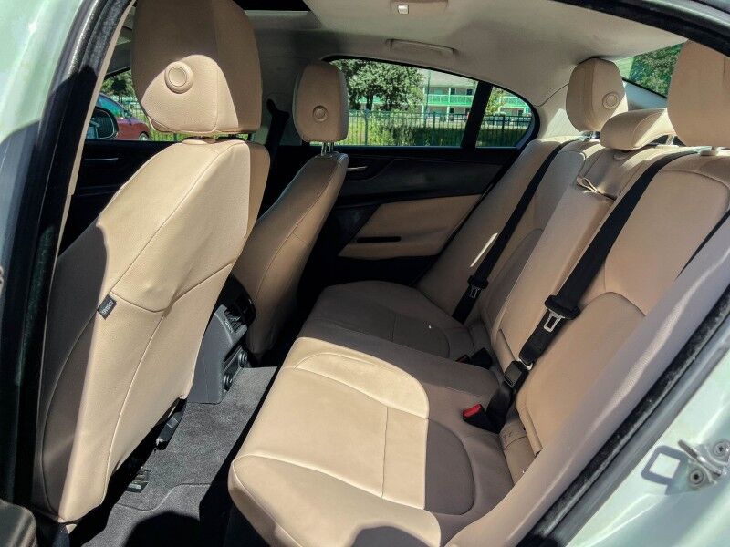 2017 Jaguar XE 25t Premium Wilmington NC
