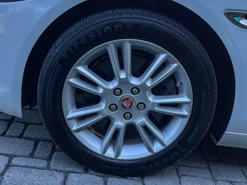 2017 Jaguar XE 25t Premium Wilmington NC