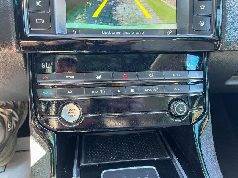 2017 Jaguar XE 25t Premium Wilmington NC
