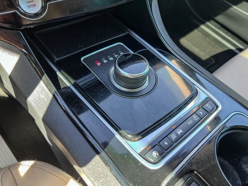 2017 Jaguar XE 25t Premium Wilmington NC