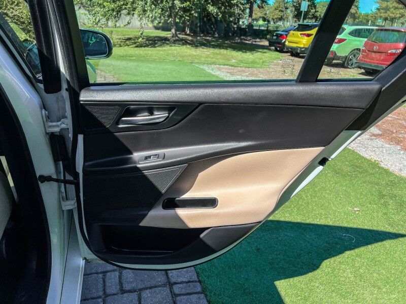 2017 Jaguar XE 25t Premium Wilmington NC