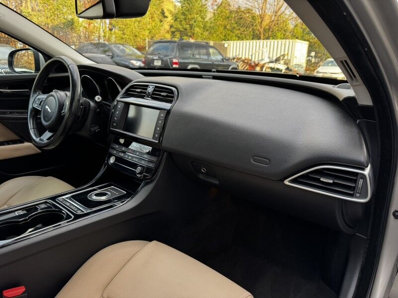 2017 Jaguar XE 35t Premium Willow Grove PA