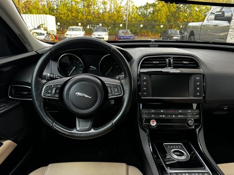 2017 Jaguar XE 35t Premium Willow Grove PA