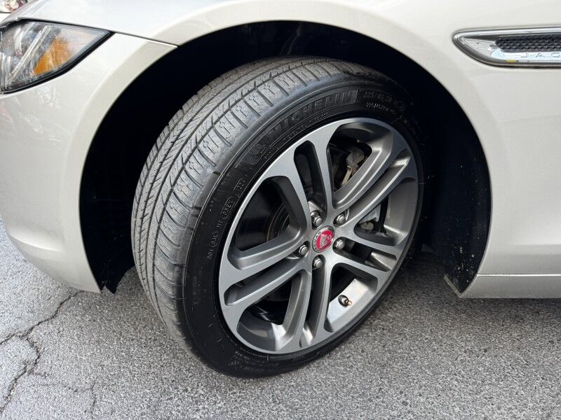 2017 Jaguar XE 35t Premium Willow Grove PA