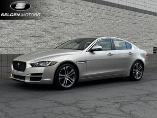 2017_Jaguar_XE_35t Premium_ Willow Grove PA
