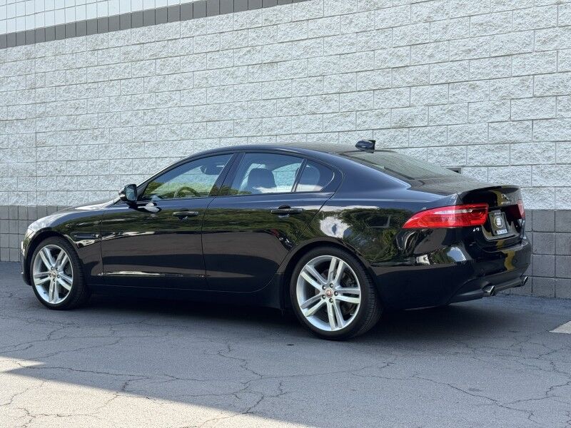 2017 Jaguar XE 35t Prestige