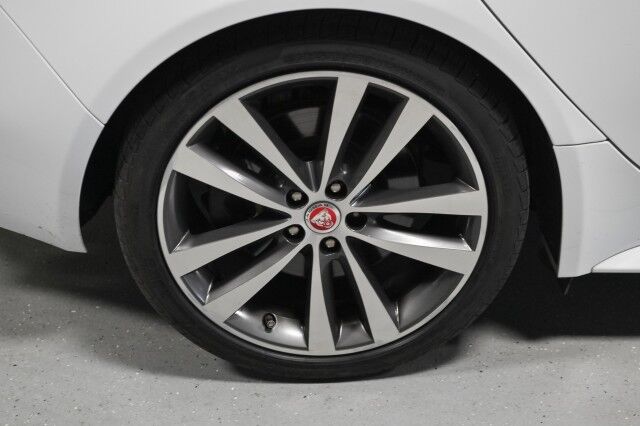2017 Jaguar XE 35t R-Sport AWD 4dr Sedan Chicago IL
