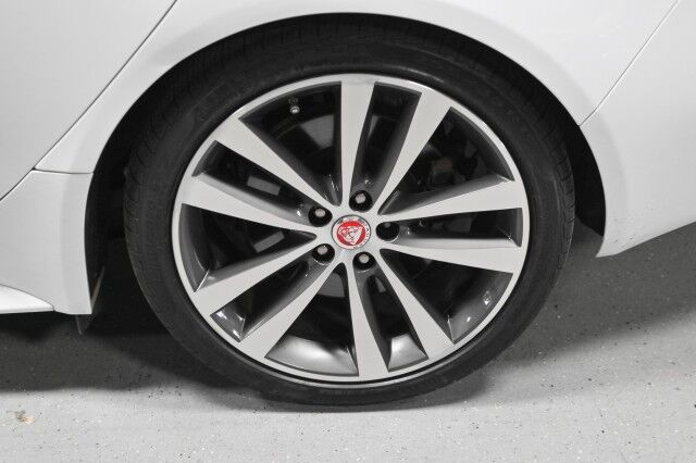 2017 Jaguar XE 35t R-Sport AWD 4dr Sedan Chicago IL