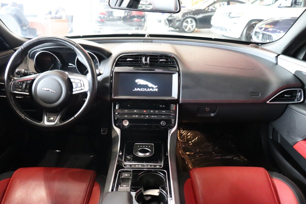 Vehicle details - 2017 Jaguar XE at Quality Auto Center of Ramsey