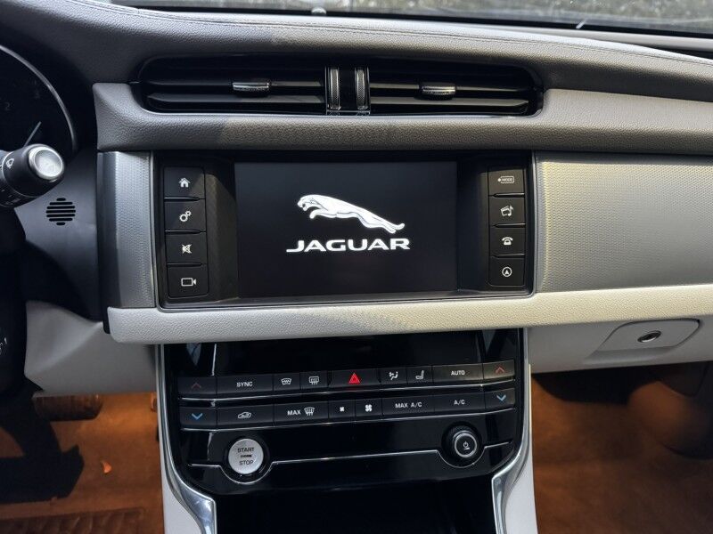 2017 Jaguar XF 20d Willow Grove PA